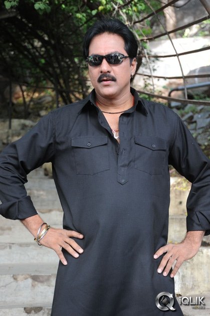 Tharuvatha-Katha-Movie-Opening